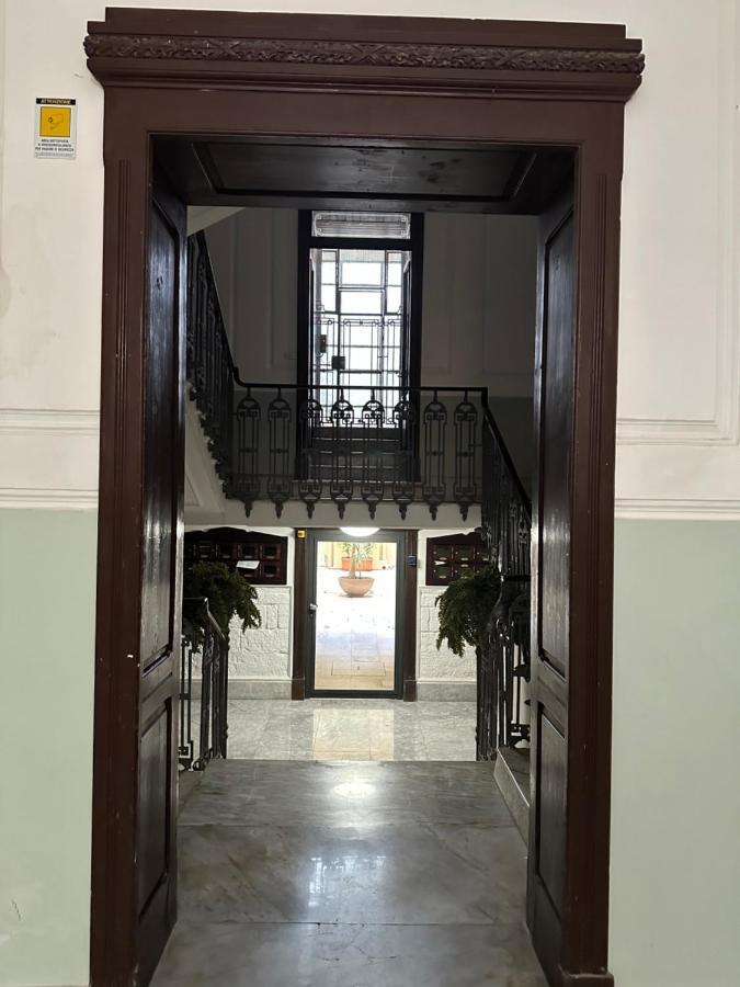 Imbriani 69 Apartment Bari Exterior foto